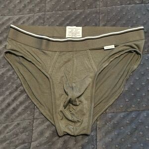 American Eagle Soft Briefs - Medium